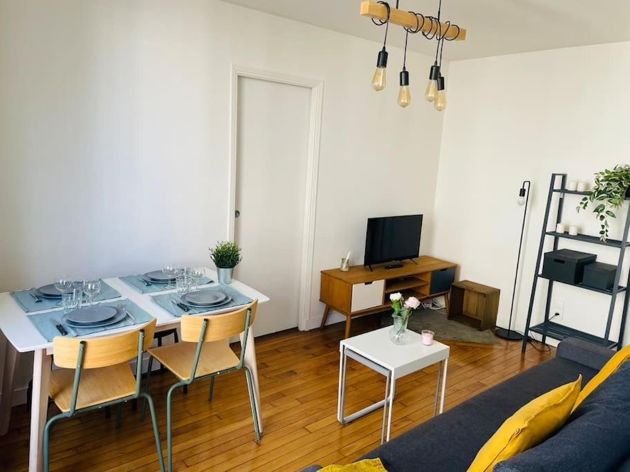 Charming & Cocooning Flat - Canal De L'Ourq Pantin Exterior photo